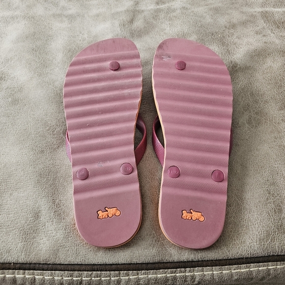 Coach Flip Flops - Picture 5 of 6